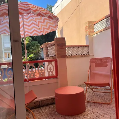 La Mandarine Sur بيت للعطل *